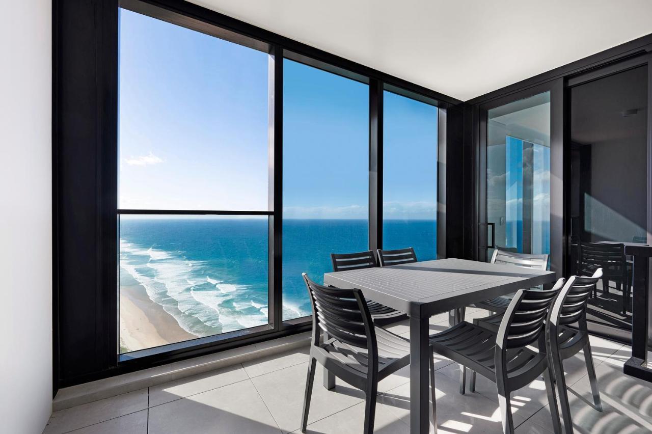 גולד קוסט Sea View Beachfront Apartment In Surfers מראה חיצוני תמונה