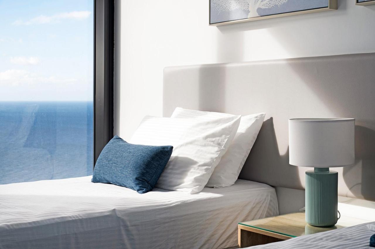 גולד קוסט Sea View Beachfront Apartment In Surfers מראה חיצוני תמונה